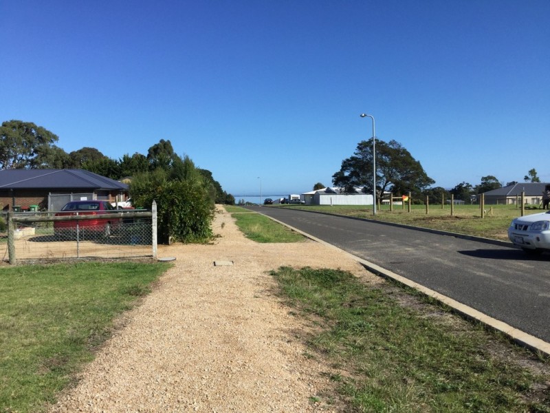 11 SEAGULL AVENUE, Metung VIC 3904