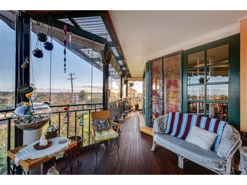 62 CAPES ROAD, Lakes Entrance VIC 3909