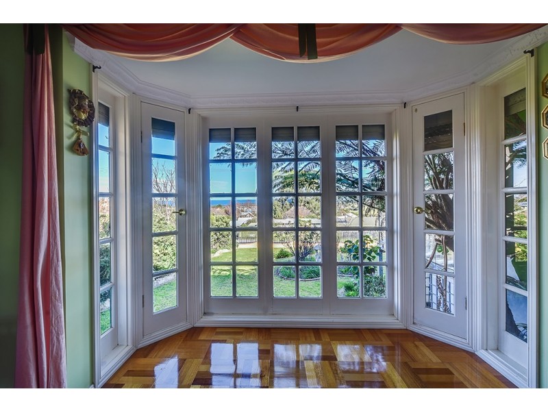 62 CAPES ROAD, Lakes Entrance VIC 3909