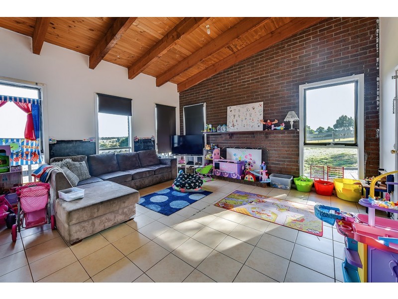 36 CUNNINGHAM COURT, Swan Reach VIC 3903