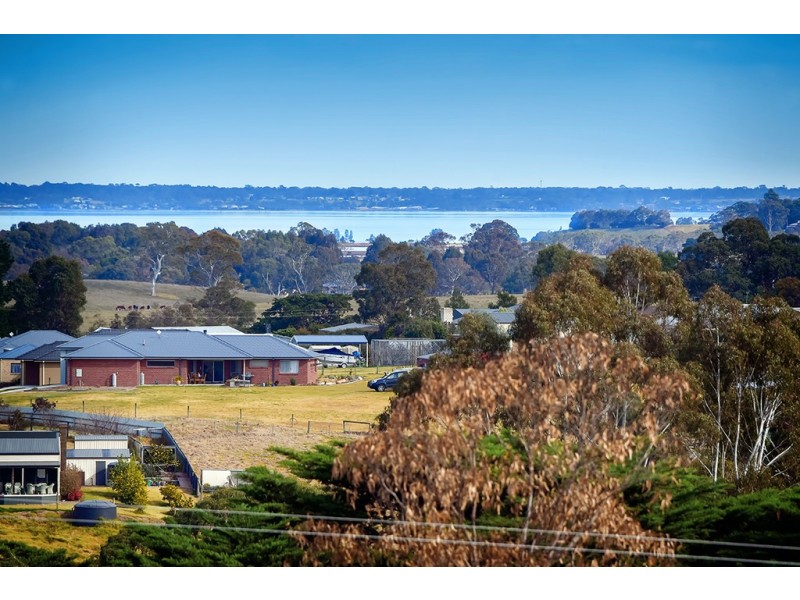 36 CUNNINGHAM COURT, Swan Reach VIC 3903