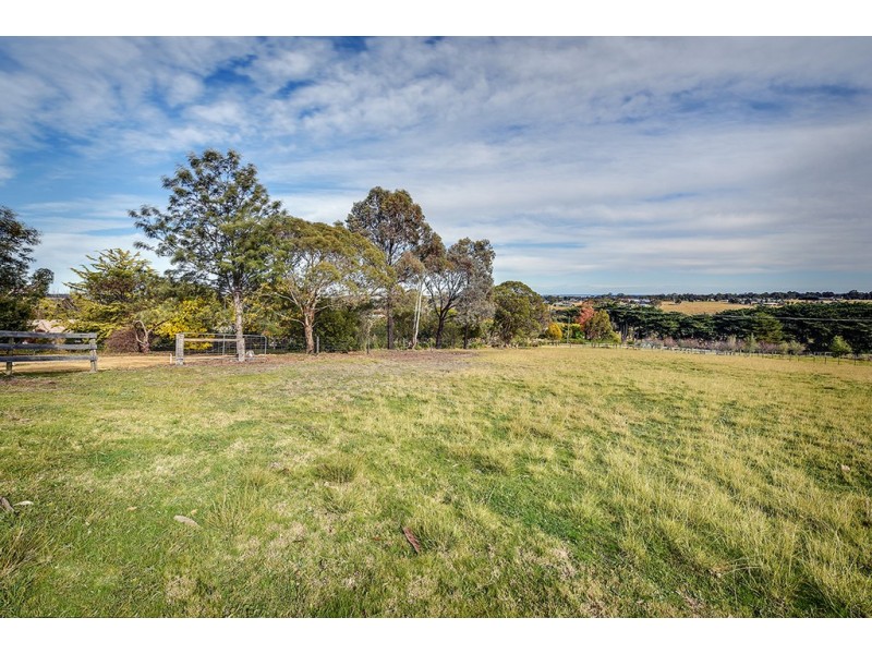 36 CUNNINGHAM COURT, Swan Reach VIC 3903