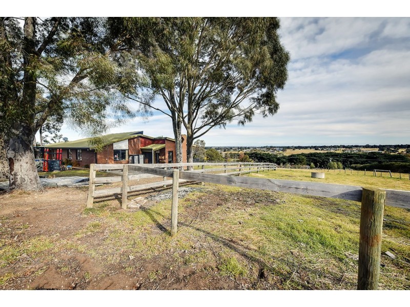 36 CUNNINGHAM COURT, Swan Reach VIC 3903