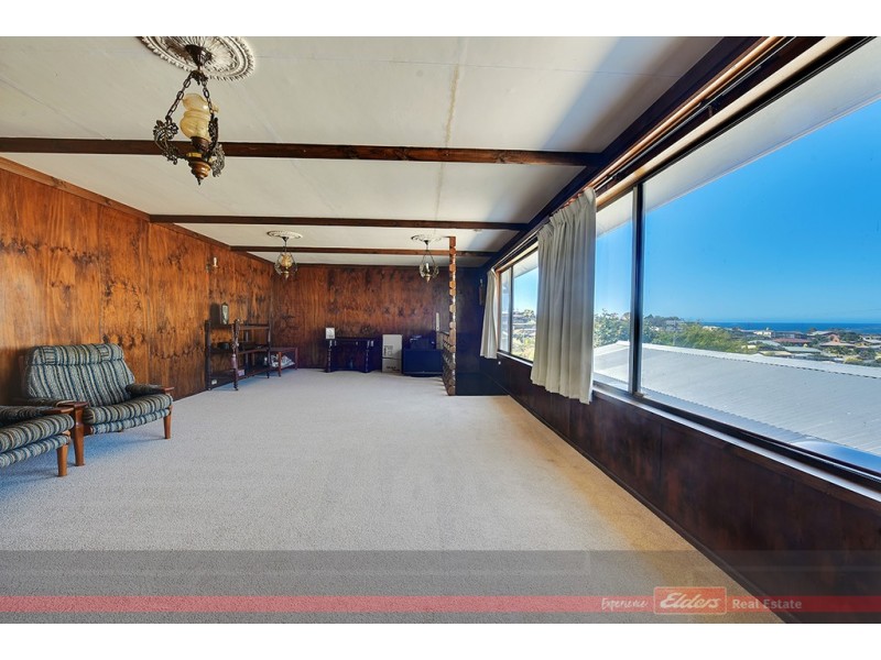 38 ONEILLS ROAD, Lakes Entrance VIC 3909