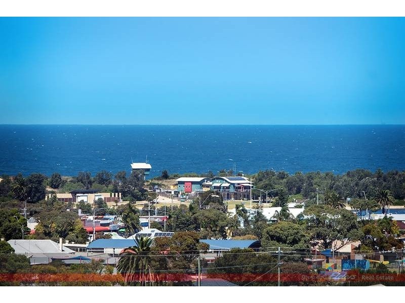 38 ONEILLS ROAD, Lakes Entrance VIC 3909