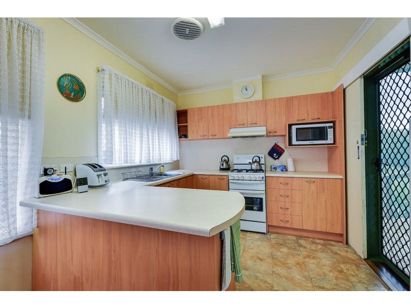 7 COATES ROAD, Lakes Entrance VIC 3909
