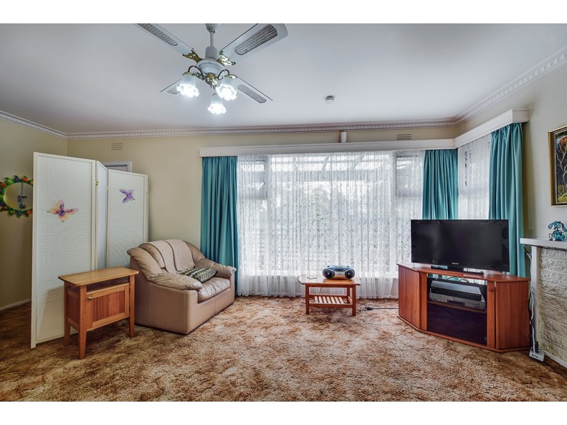 7 COATES ROAD, Lakes Entrance VIC 3909