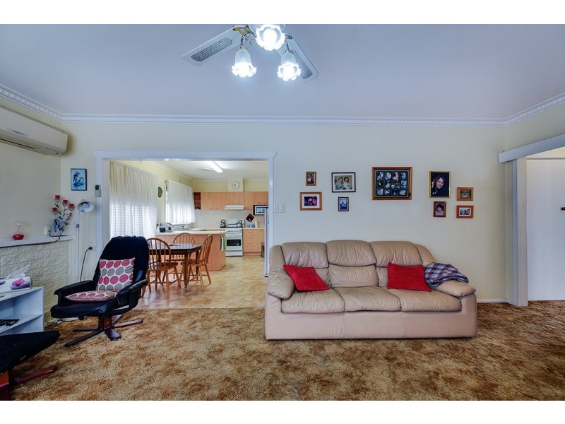 7 COATES ROAD, Lakes Entrance VIC 3909