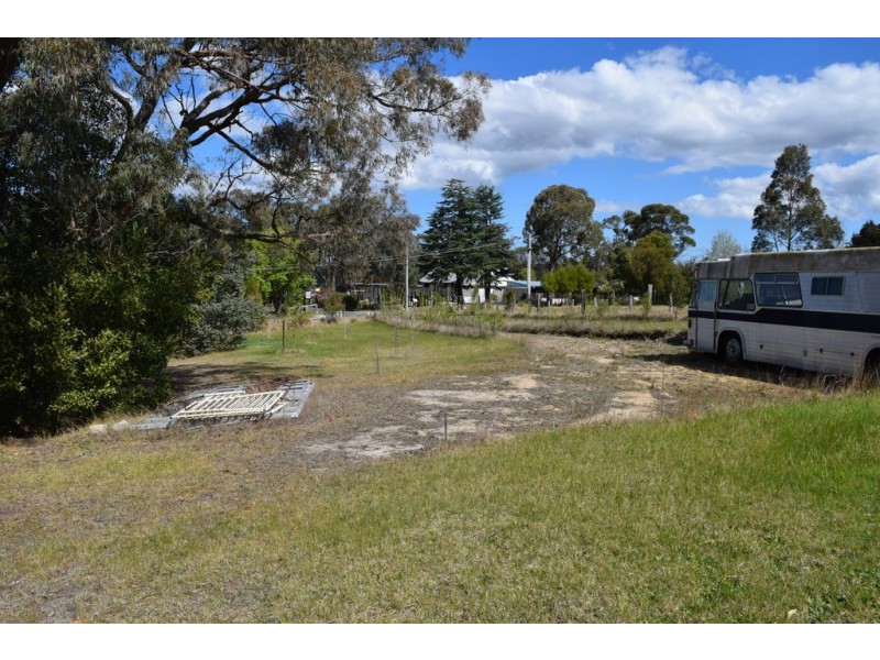 8 GORGE ROAD, Nowa Nowa VIC 3887