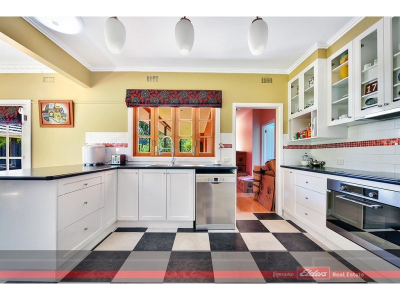 19 SCOTT STREET, Orbost VIC 3888