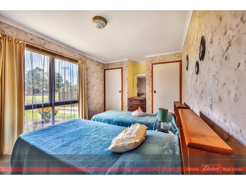 75 Carpenter Street, Lakes Entrance VIC 3909