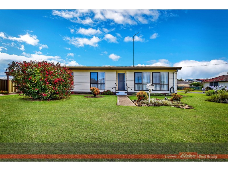 75 Carpenter Street, Lakes Entrance VIC 3909