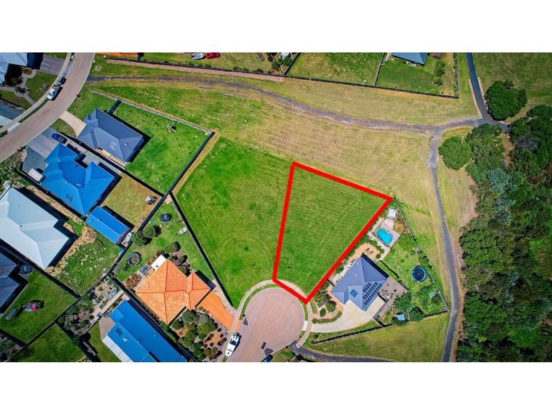 29 Norman Court, Lakes Entrance VIC 3909