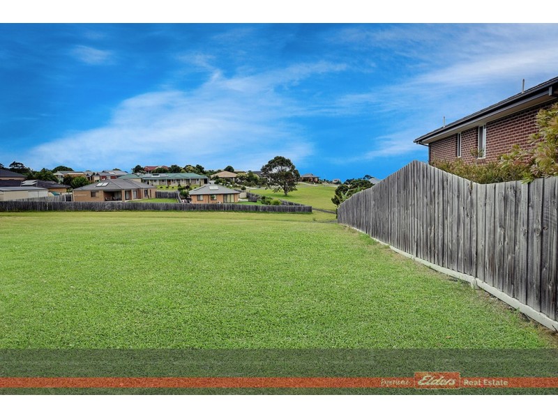 29 Norman Court, Lakes Entrance VIC 3909