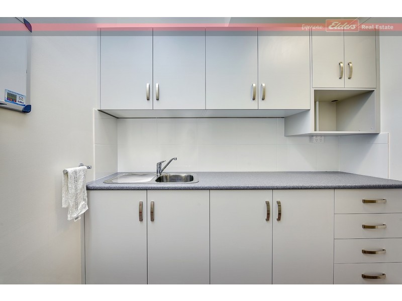 2 335 Esplanade, Lakes Entrance VIC 3909