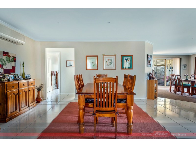 25 Norman Court, Lakes Entrance VIC 3909