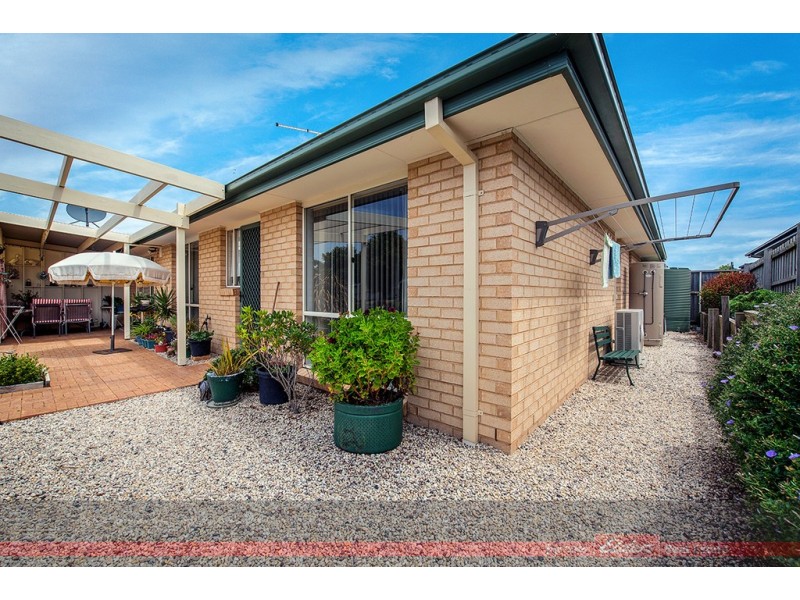 25 Norman Court, Lakes Entrance VIC 3909