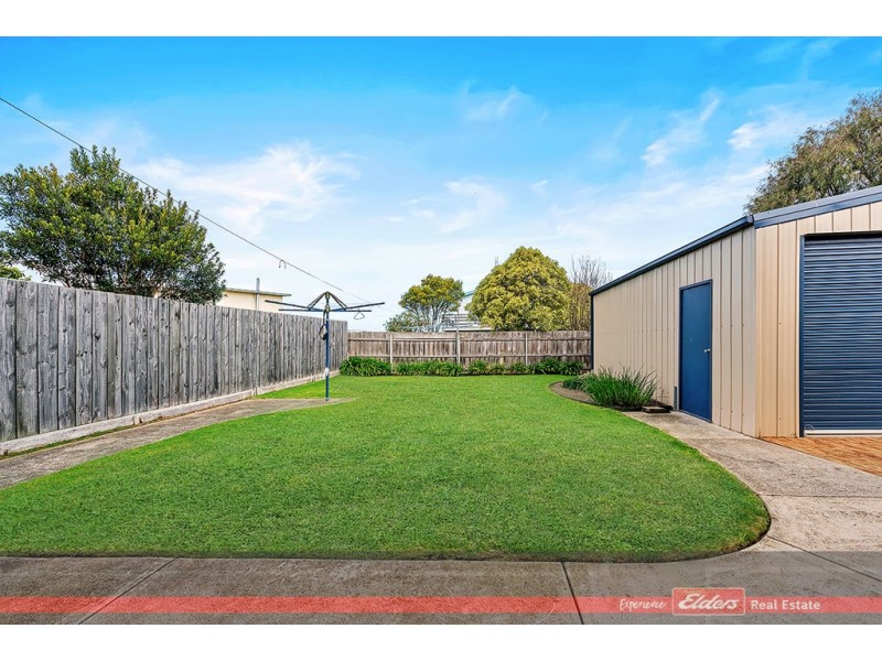 22 Hill Crest Way, Lake Tyers Beach VIC 3909