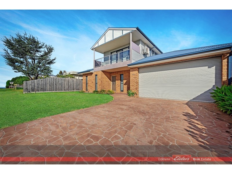 22 Hill Crest Way, Lake Tyers Beach VIC 3909
