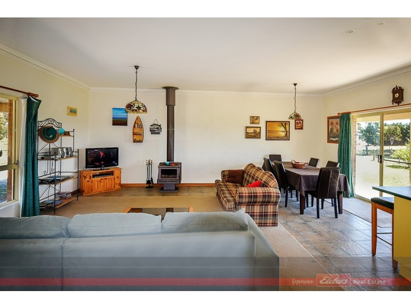 33 Cunningham Road, Swan Reach VIC 3903