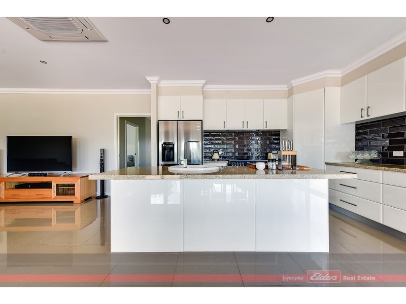 31 Tambo Boulevard, Metung VIC 3904