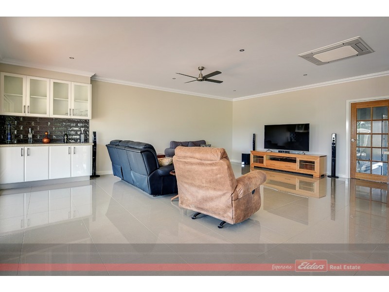 31 Tambo Boulevard, Metung VIC 3904