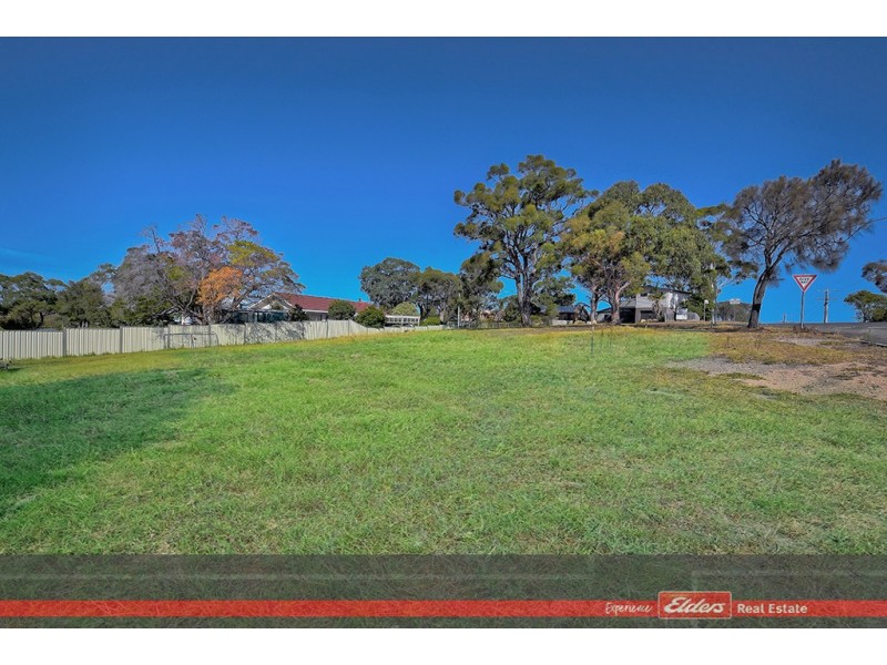 65 Hazel Road, Lakes Entrance VIC 3909