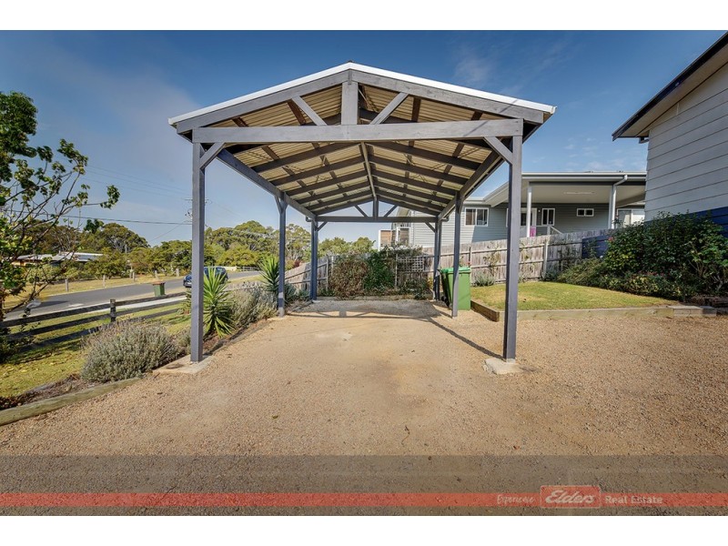 57 Beveridges Road, Lakes Entrance VIC 3909