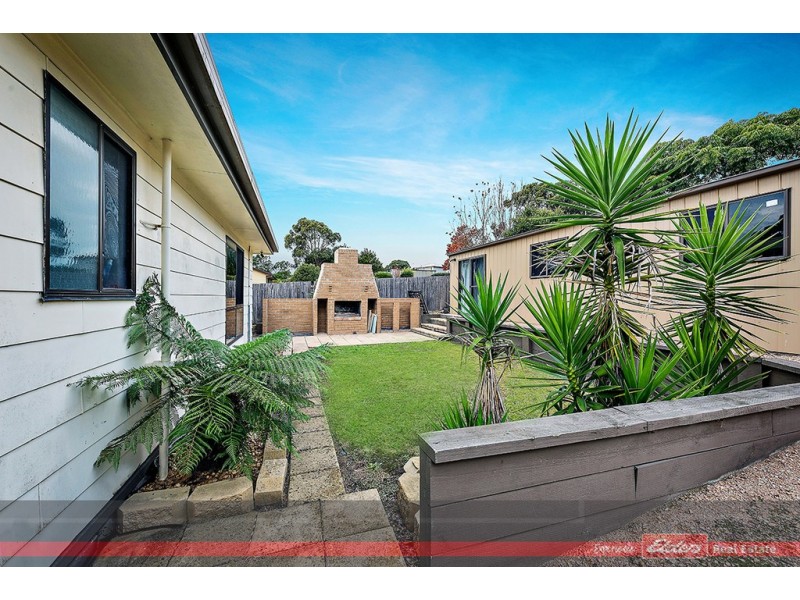 176 Albatross Road, Kalimna VIC 3909