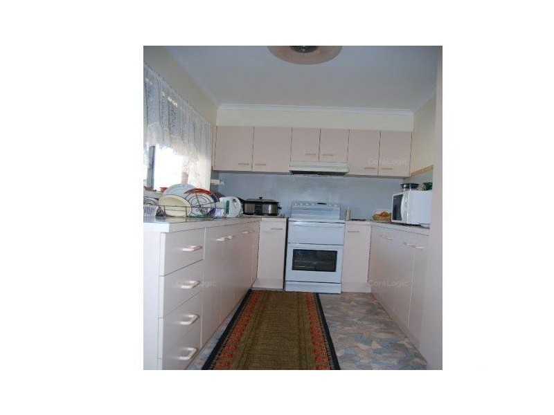 7 Webb Court, Lakes Entrance VIC 3909