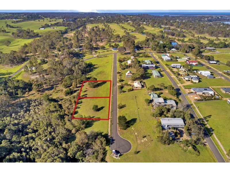 10C-12 Kookaburra Avenue, Metung VIC 3904