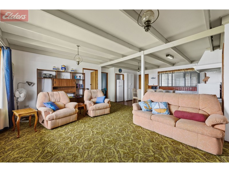 15 Sudings Road, Lakes Entrance VIC 3909