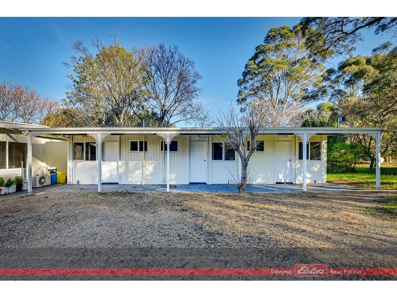 1/64 Robertsons Road, Kalimna West VIC 3909