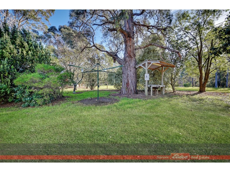 1/64 Robertsons Road, Kalimna West VIC 3909