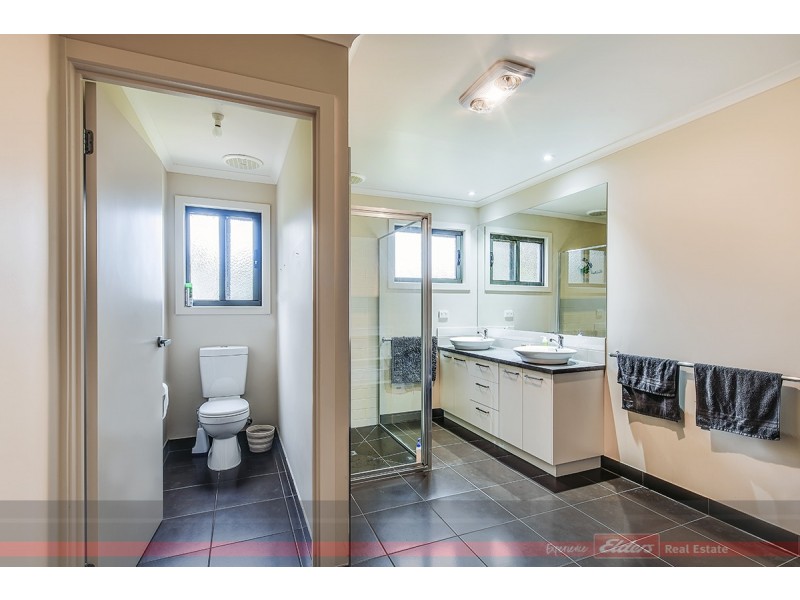 25 Kingscote Drive, Metung VIC 3904