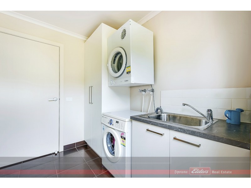 25 Kingscote Drive, Metung VIC 3904