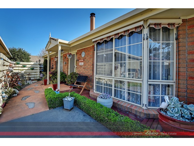 4/9 Bills Street, Lakes Entrance VIC 3909