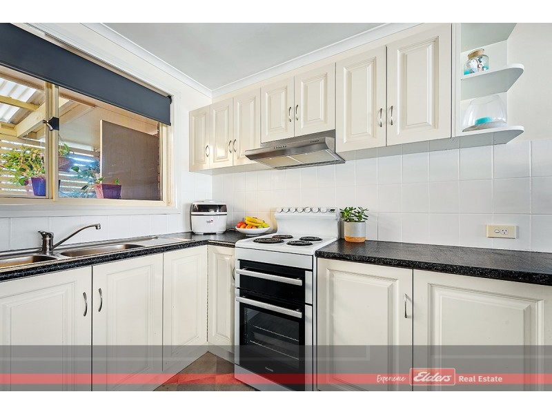 4/9 Bills Street, Lakes Entrance VIC 3909