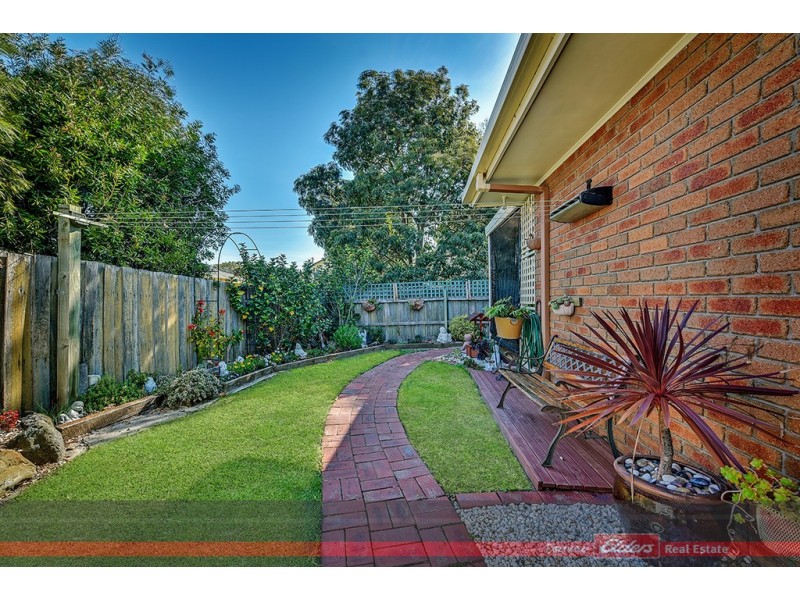 4/9 Bills Street, Lakes Entrance VIC 3909