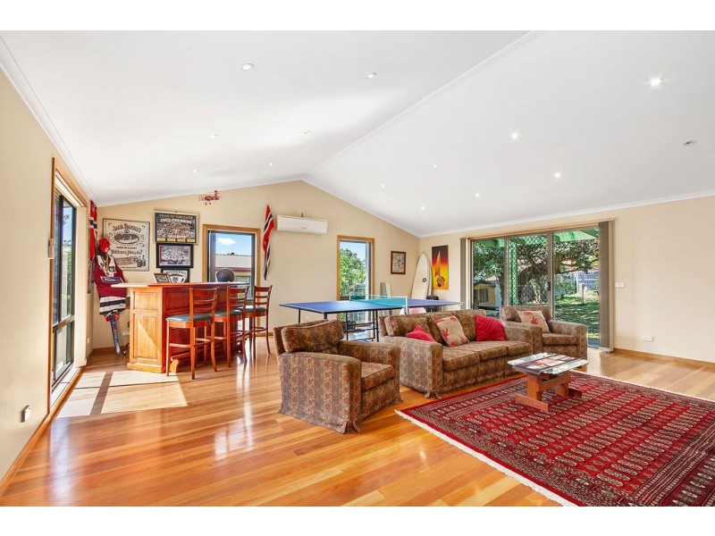 198 Albatross Road, Kalimna VIC 3909