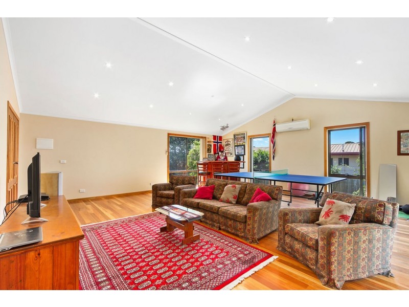 198 Albatross Road, Kalimna VIC 3909