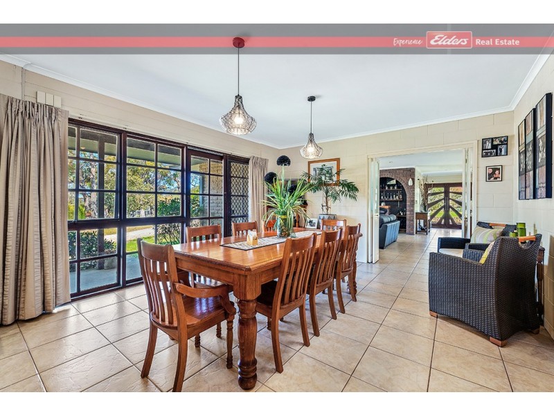 27 Laughtons Road, Kalimna VIC 3909