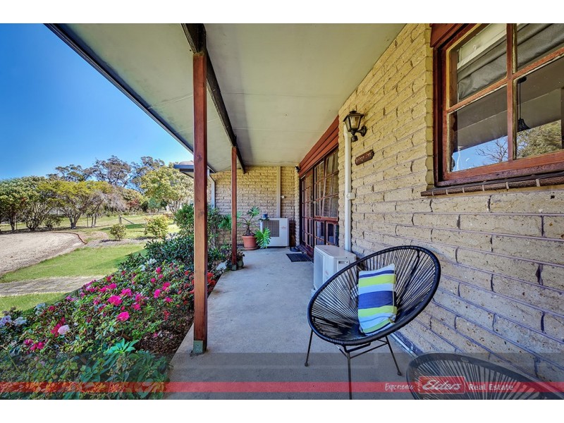 27 Laughtons Road, Kalimna VIC 3909