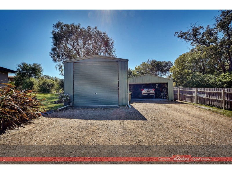 27 Laughtons Road, Kalimna VIC 3909