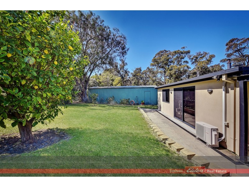 27 Laughtons Road, Kalimna VIC 3909