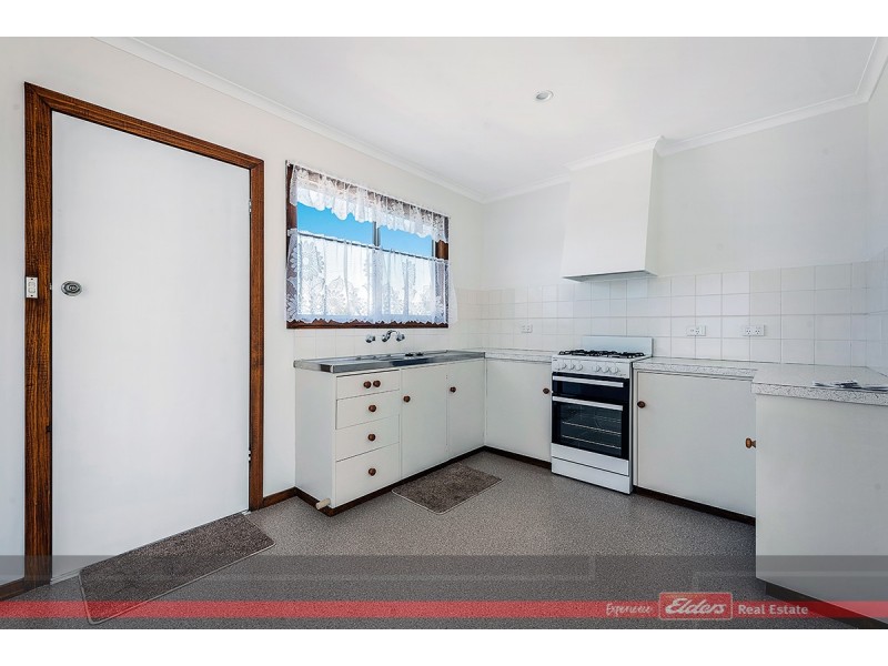 22 Lakeside Drive, Lake Tyers Beach VIC 3909