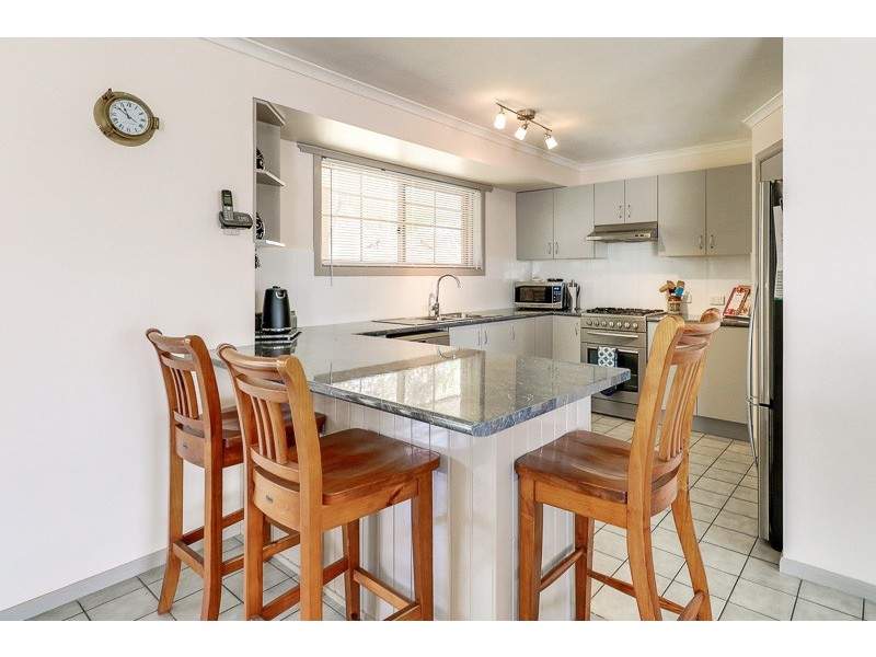 12 Margaret Court, Kalimna VIC 3909