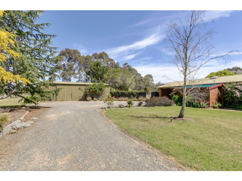 136 CORRINGLE ROAD, Newmerella VIC 3886