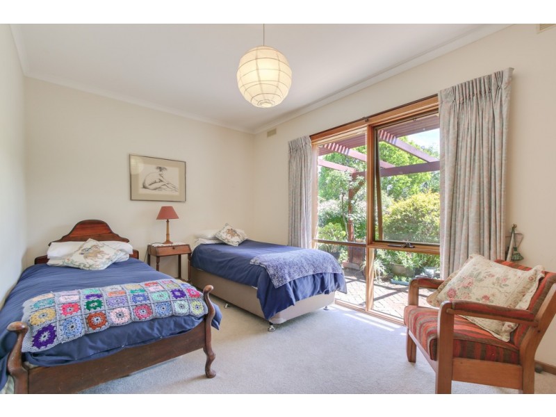 136 CORRINGLE ROAD, Newmerella VIC 3886