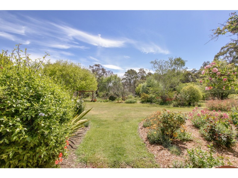 136 CORRINGLE ROAD, Newmerella VIC 3886